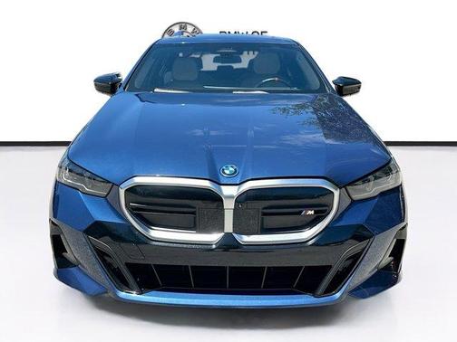 Phytonic Blue Metallic 2024 BMW i5 M60