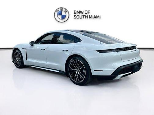 2020 Porsche Taycan Turbo