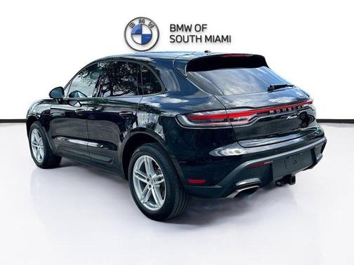 2023 Porsche Macan Base