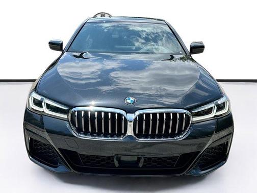 Black Sapphire Metallic 2023 BMW 530 i