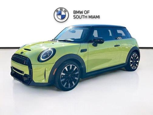 2023 MINI Hardtop Cooper S Classic
