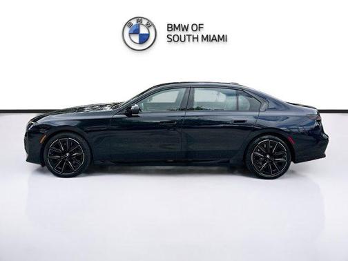 2023 BMW 740 i