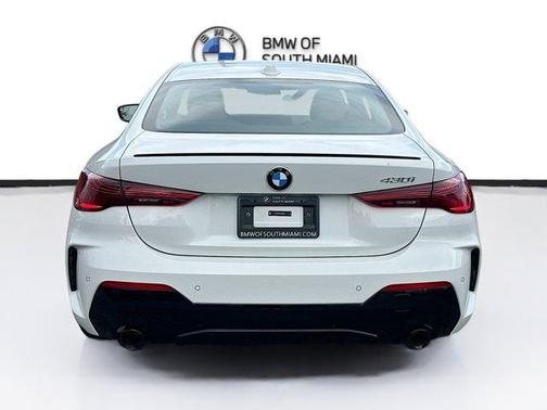 2026 BMW 430 i