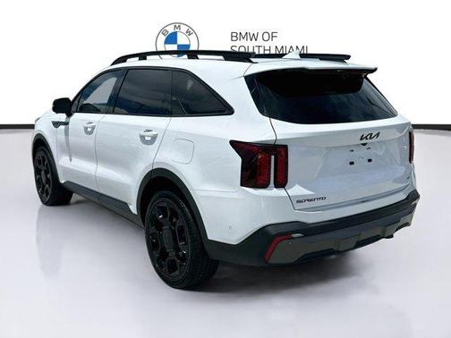 Glacial White Pearl 2025 Kia Sorento SX Prestige