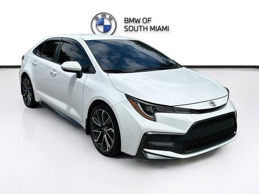 Super White 2020 Toyota Corolla SE