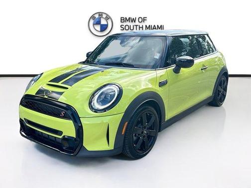 2023 MINI Hardtop Cooper S Classic