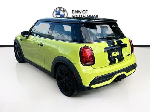 2023 MINI Hardtop Cooper S Classic