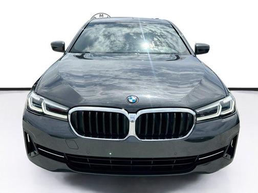 Dark Graphite Metallic 2022 BMW 530 i