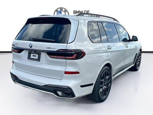 2026 BMW X7 xDrive40i