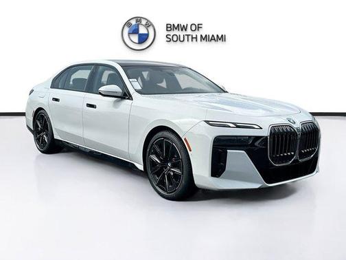 2026 BMW 740 i