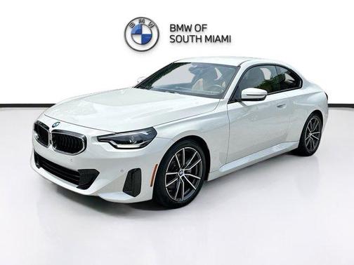 Alpine White 2023 BMW 230 i