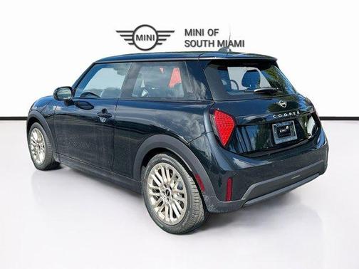 2026 MINI Hardtop Cooper