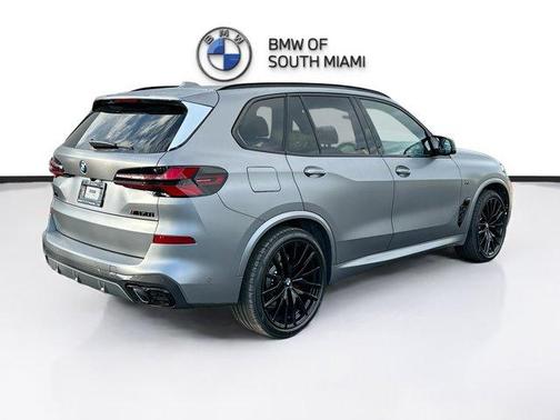 2026 BMW X5 M60i