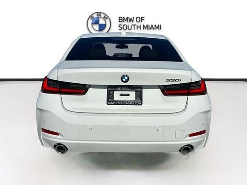 2025 BMW 330 i