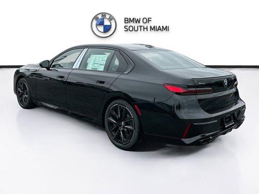 2026 BMW 760 760i xDrive