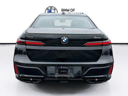 2026 BMW 760 760i xDrive