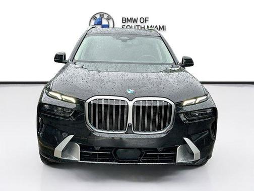 Black Sapphire Metallic 2024 BMW X7 xDrive40i