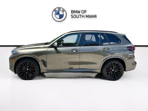 Manhattan Green Metallic 2024 BMW X5 sDrive40i