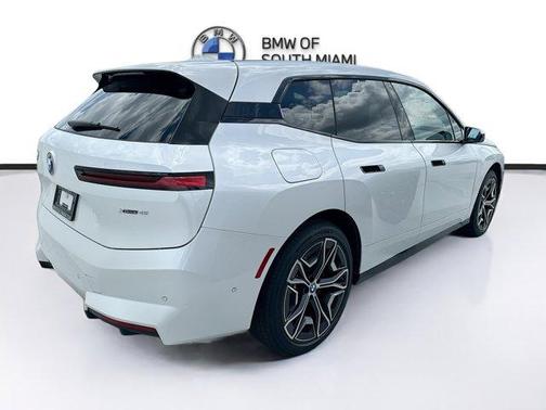 2026 BMW iX xDrive45