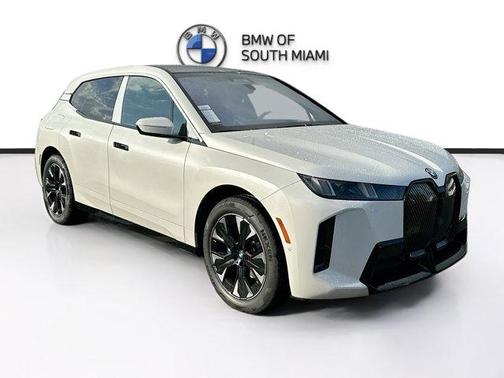 Mineral White Metallic 2026 BMW iX xDrive60