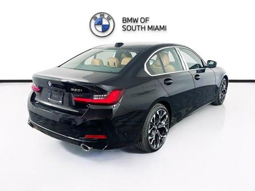 2025 BMW 330 i