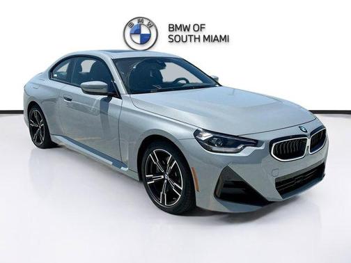 2025 BMW 230 i xDrive