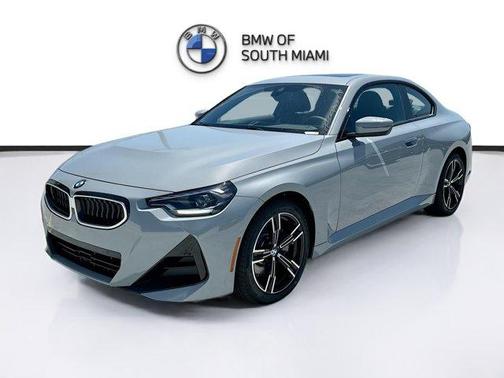 2025 BMW 230 i xDrive