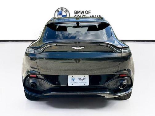 2021 Aston Martin DBX Base