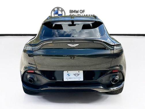 2021 Aston Martin DBX Base