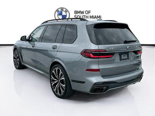 Gray Metallic 2025 BMW X7 M60i