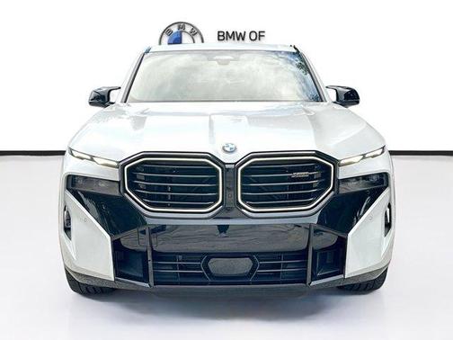 2025 BMW XM Base