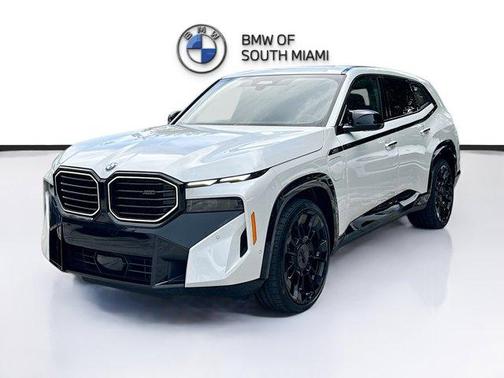 2025 BMW XM Base