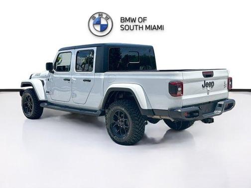 2024 Jeep Gladiator Sport