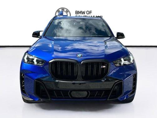 2024 BMW X5 M60i