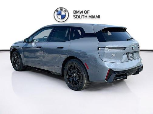 2026 BMW iX xDrive45