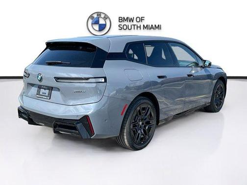 2026 BMW iX xDrive45