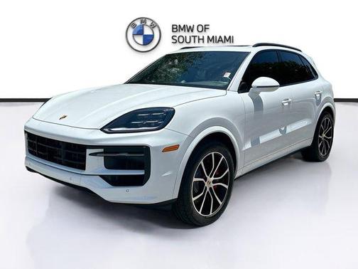 2024 Porsche Cayenne S
