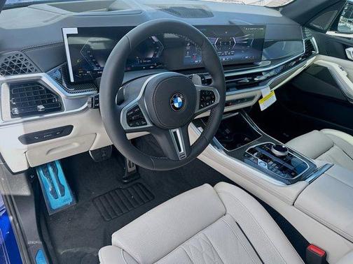 2026 BMW X5 M60i