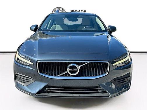 2020 Volvo S60 T5 Momentum