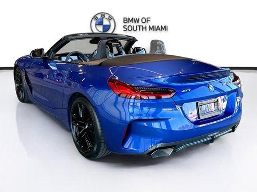Portimao Blue Metallic 2026 BMW Z4 M40i