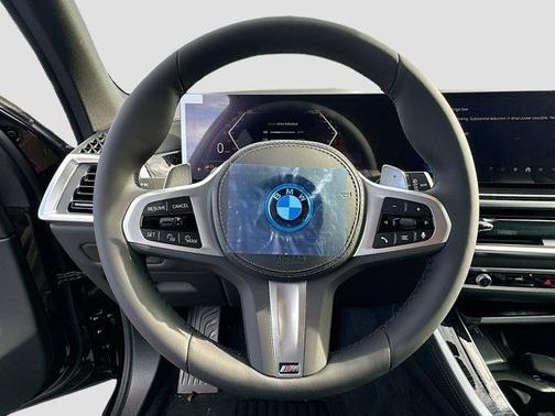 Black Sapphire Metallic 2026 BMW X5 PHEV xDrive50e