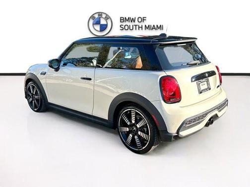 2023 MINI Hardtop Cooper S Classic