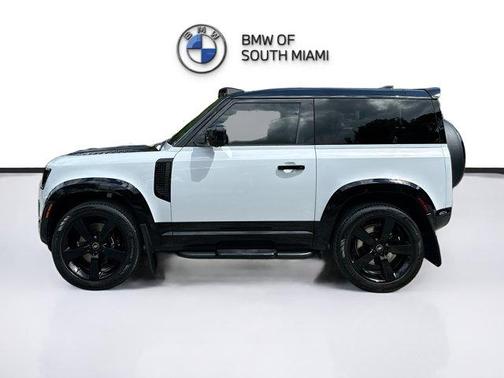 2023 Land Rover Defender 90 V8