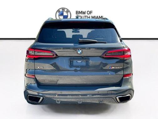2023 BMW X5 M50i