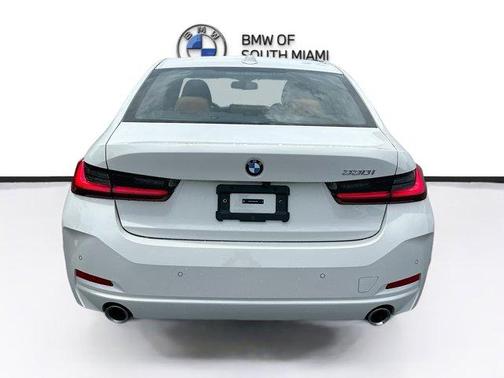 2025 BMW 330 i