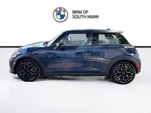 2025 MINI Hardtop SIGNATURE