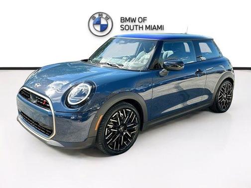 2025 MINI Hardtop SIGNATURE