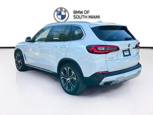 2022 BMW X5 sDrive40i