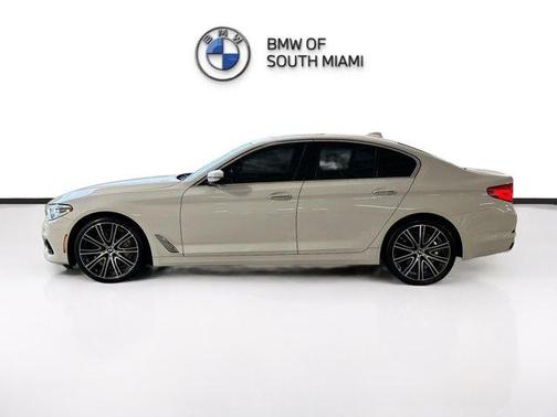 2017 BMW 540 i