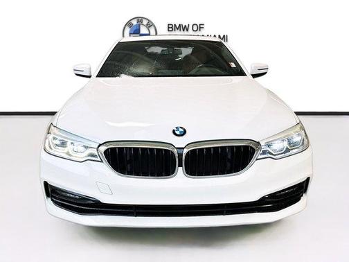 2017 BMW 540 i
